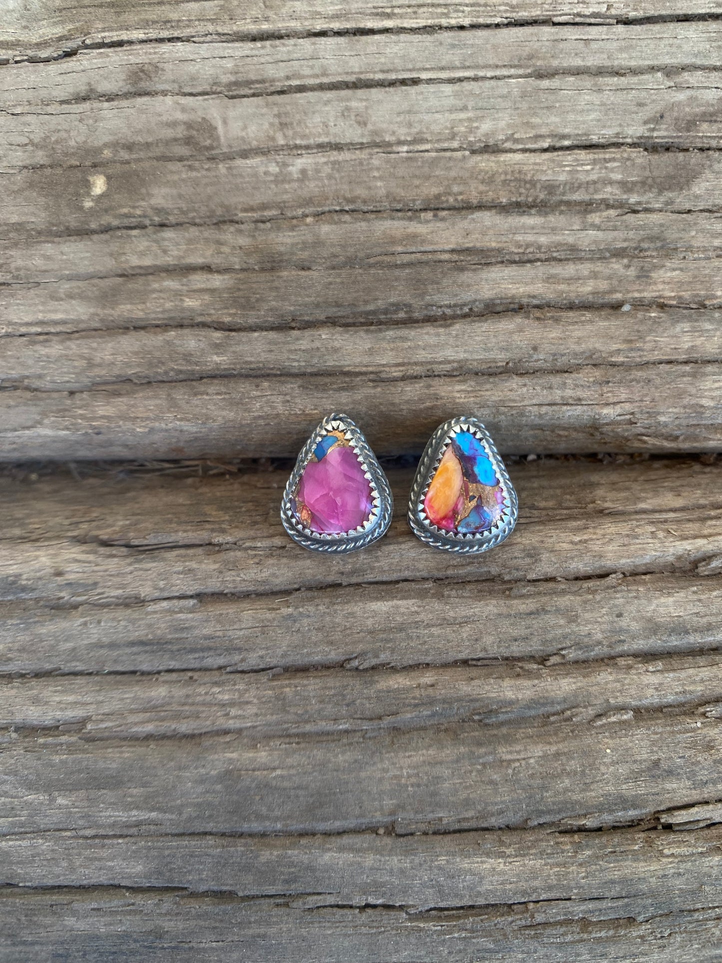 The Spiny Oyster Studs