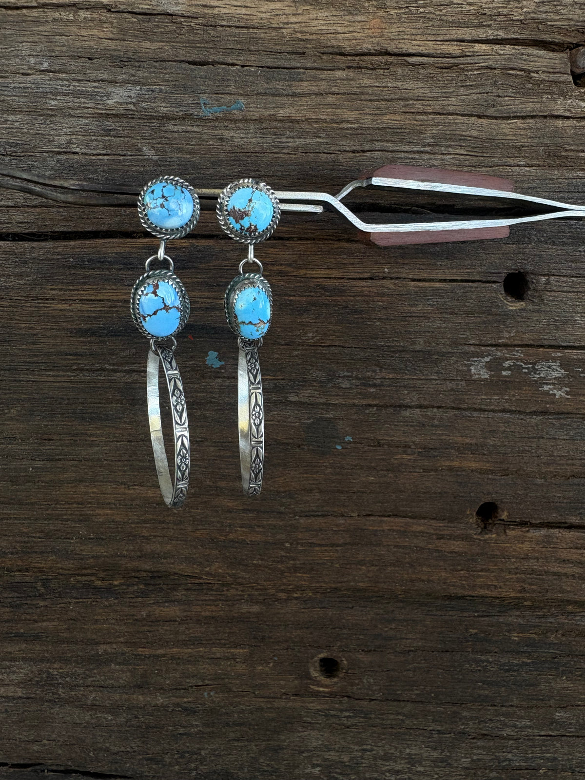 “Miss Goldie” Hoop Earrings