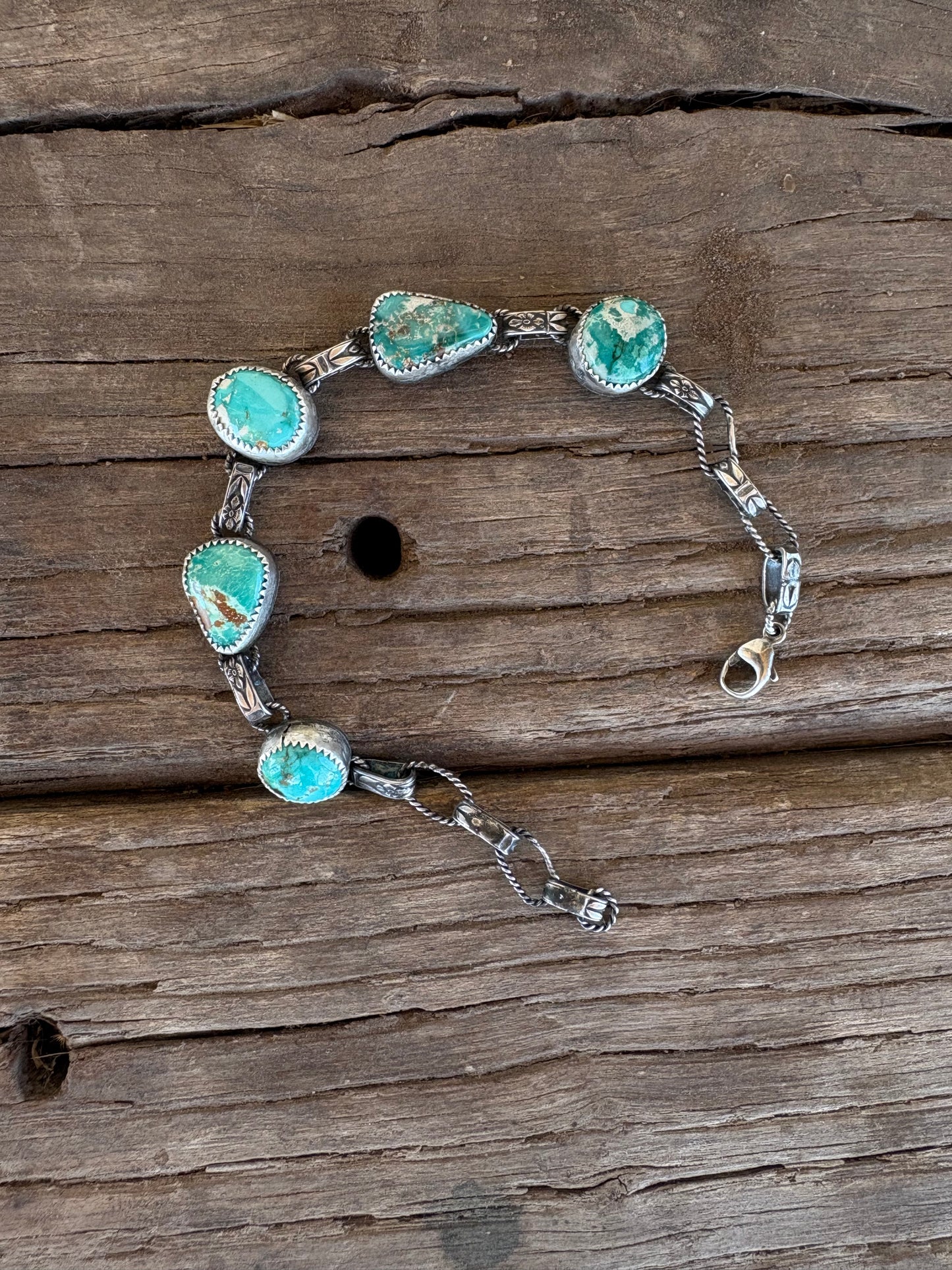 The “Eloura” bracelet ￼