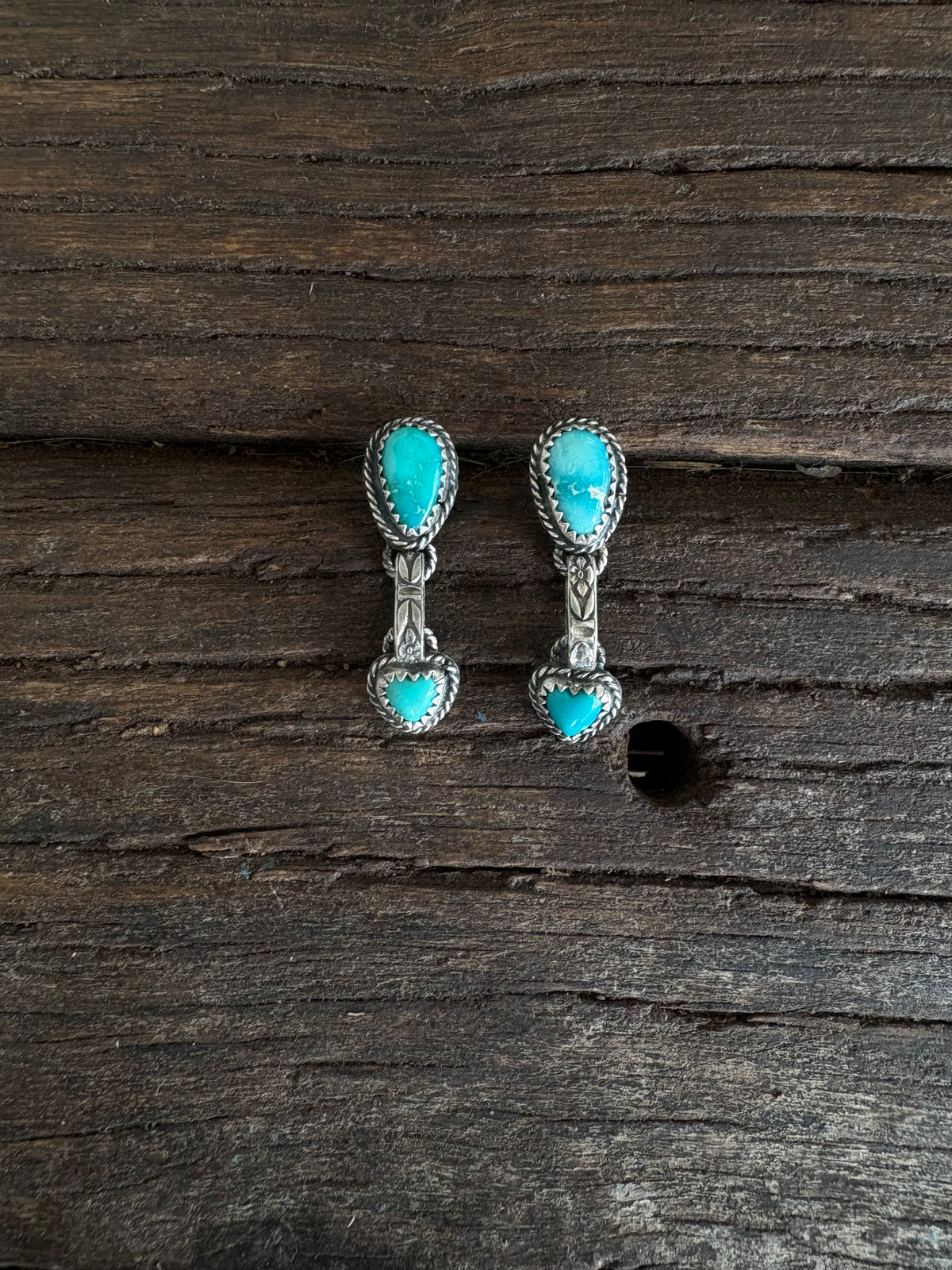 Turquoise sweethearts