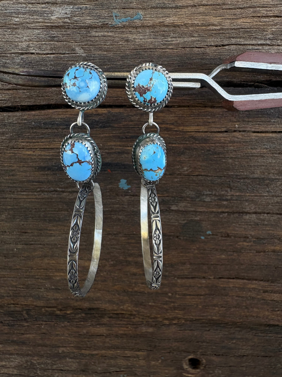 “Miss Goldie” Hoop Earrings