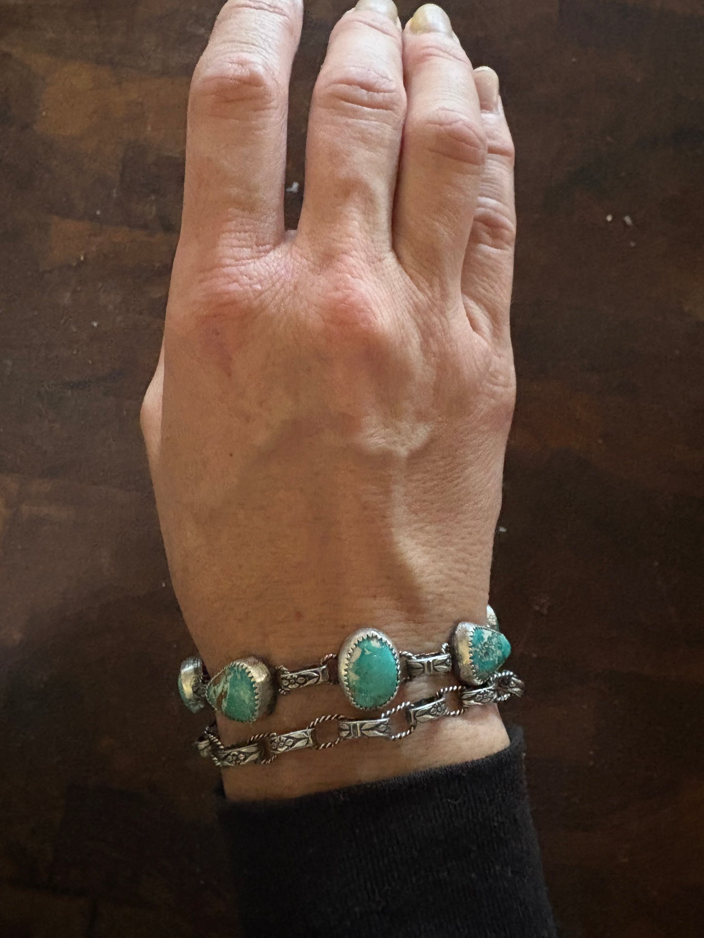 The “Eloura” bracelet ￼