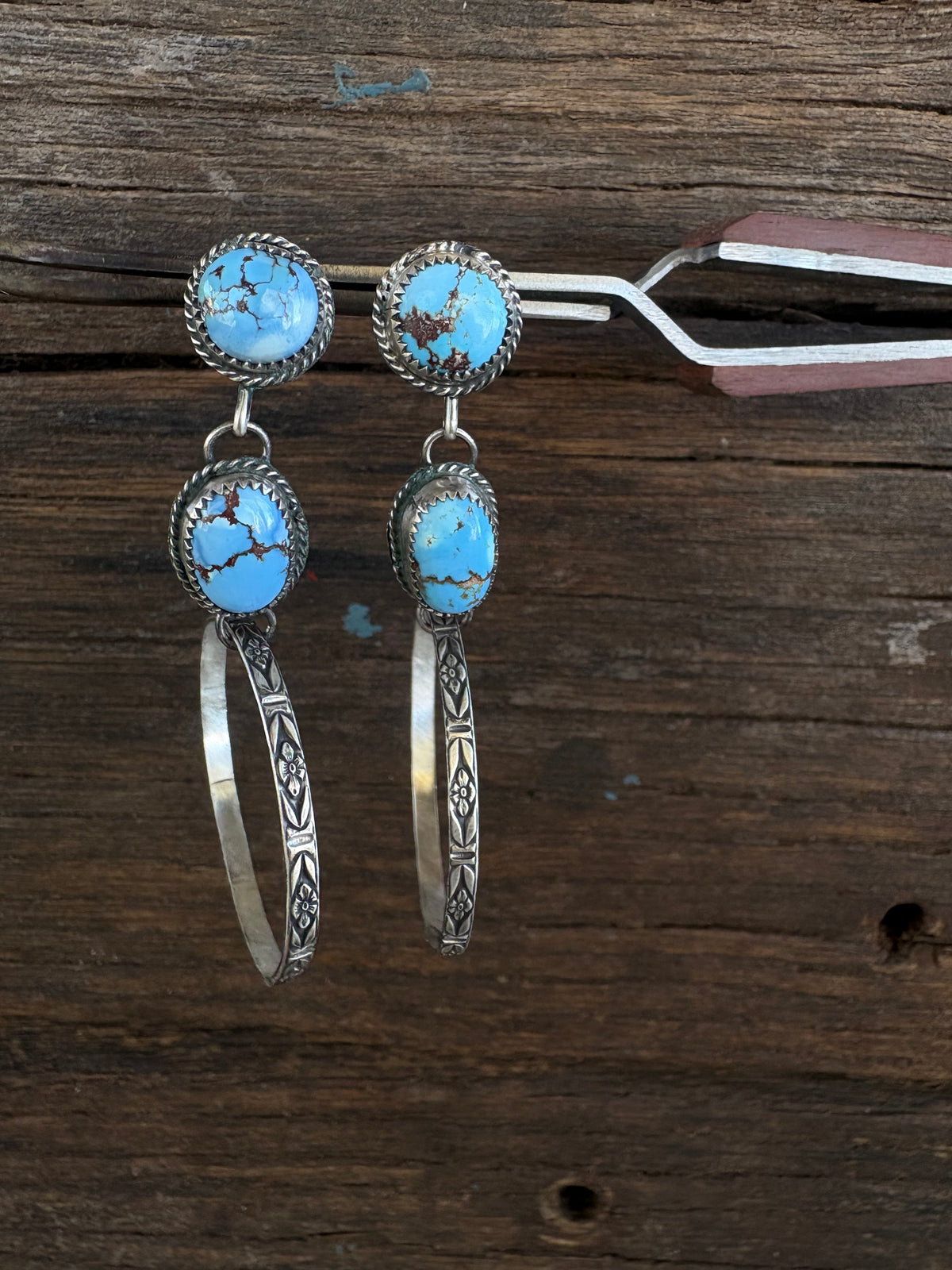 “Miss Goldie” Hoop Earrings
