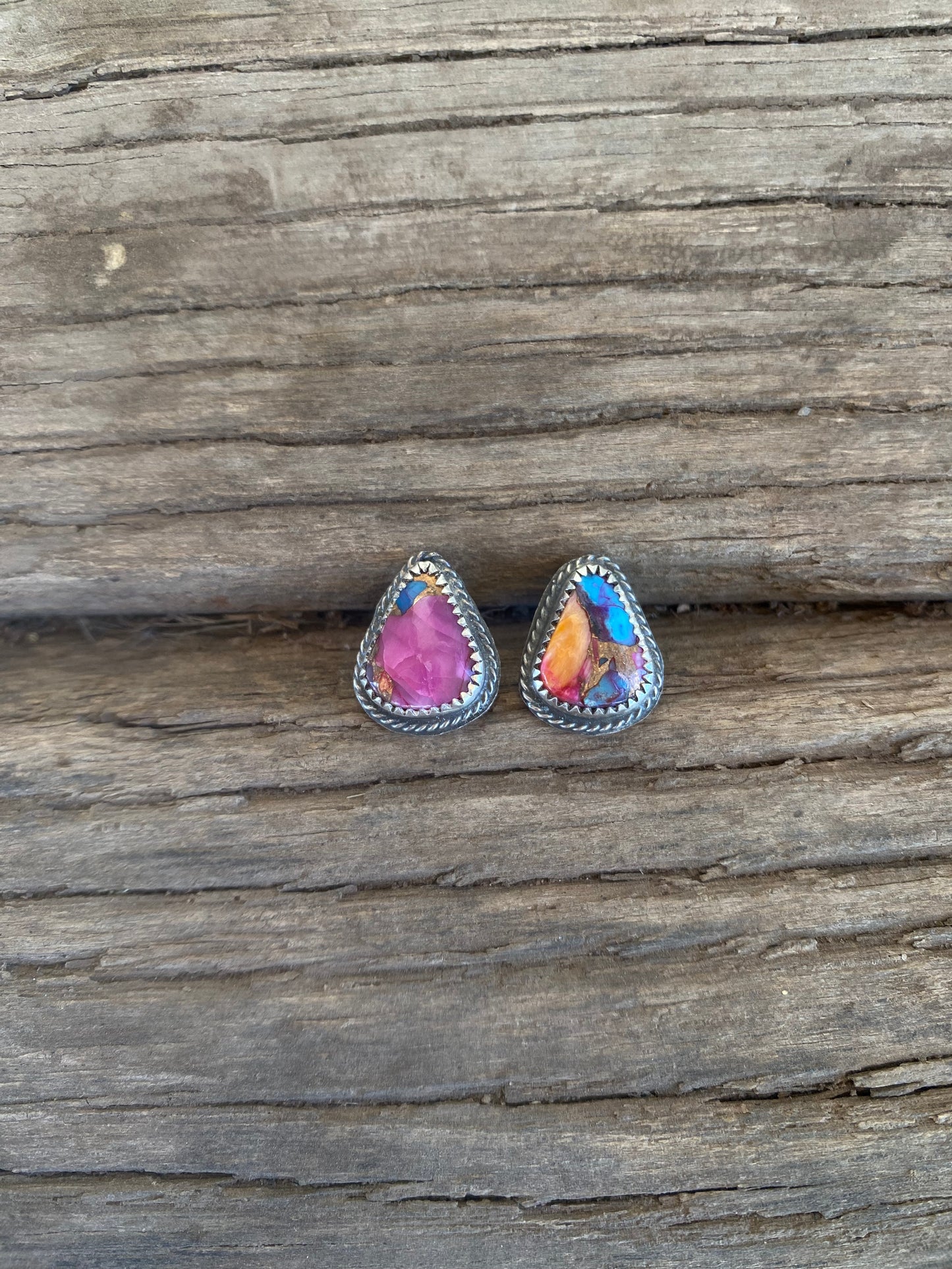 The Spiny Oyster Studs